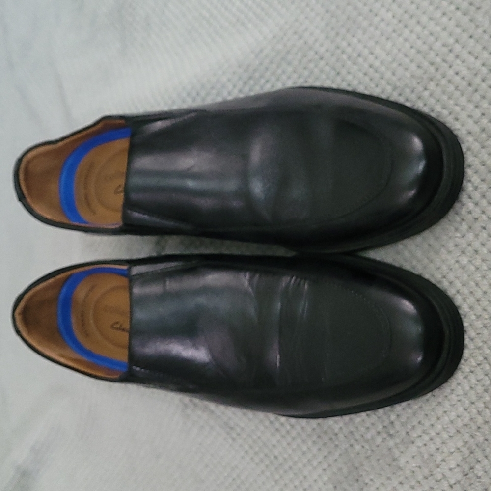 Mens Black Slip-on Clark Dress shoes size US 10.5